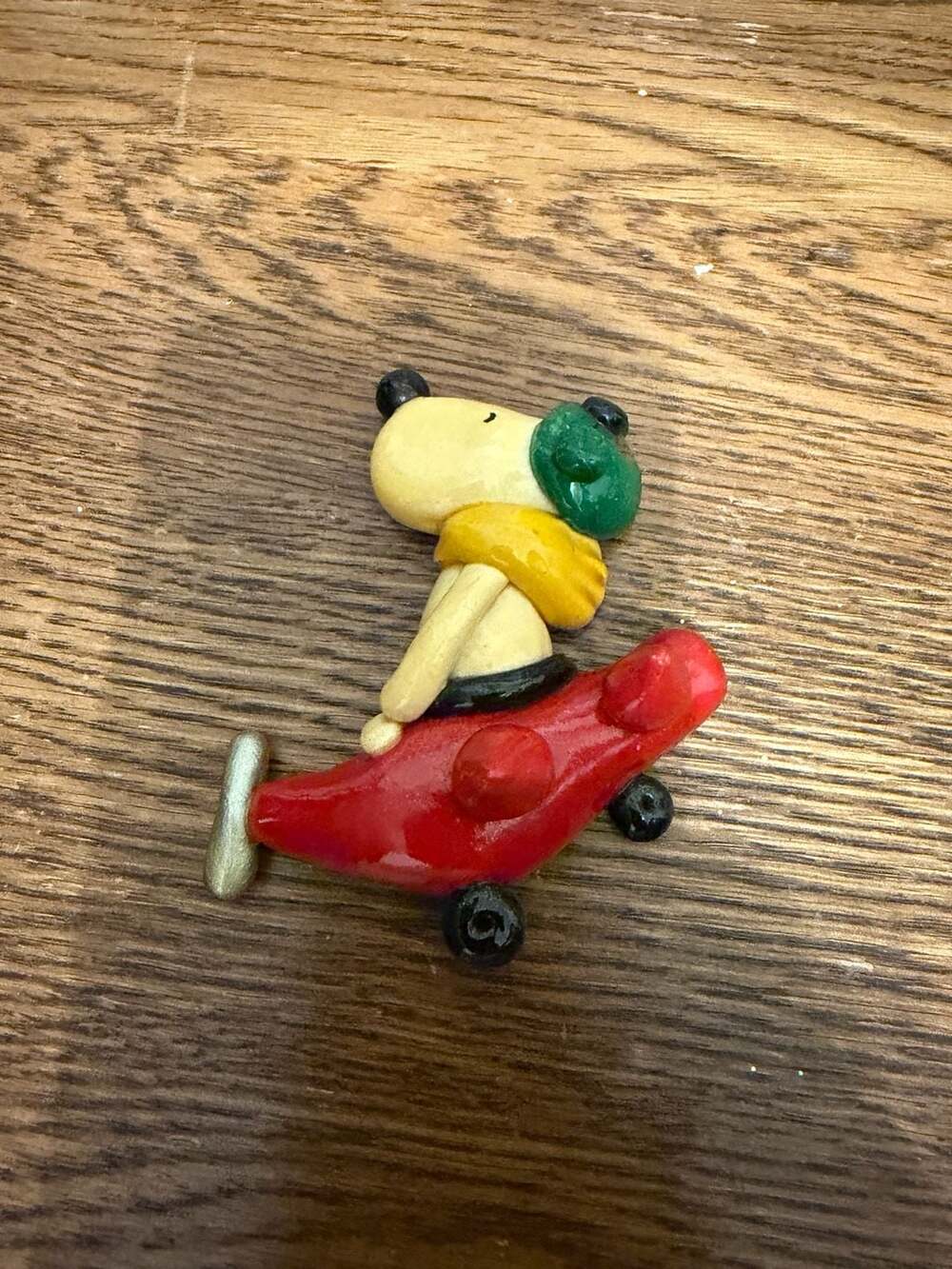 Peanuts Snoopy Flying Ace on Red Airplane Figurine Magnet Hand Painted Vintage